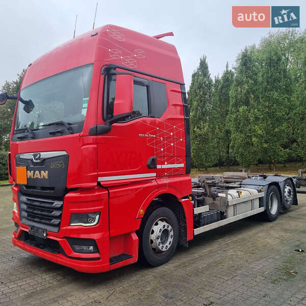 Контейнеровоз MAN TGX 2022 в Луцьку фото Контейнеровоз MAN TGX 2022 в Луцьку