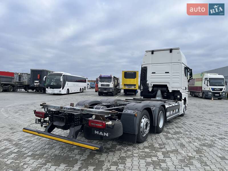 Контейнеровоз MAN TGX 2021 в Черновцах фото 10 Контейнеровоз MAN TGX 2021 в Черновцах