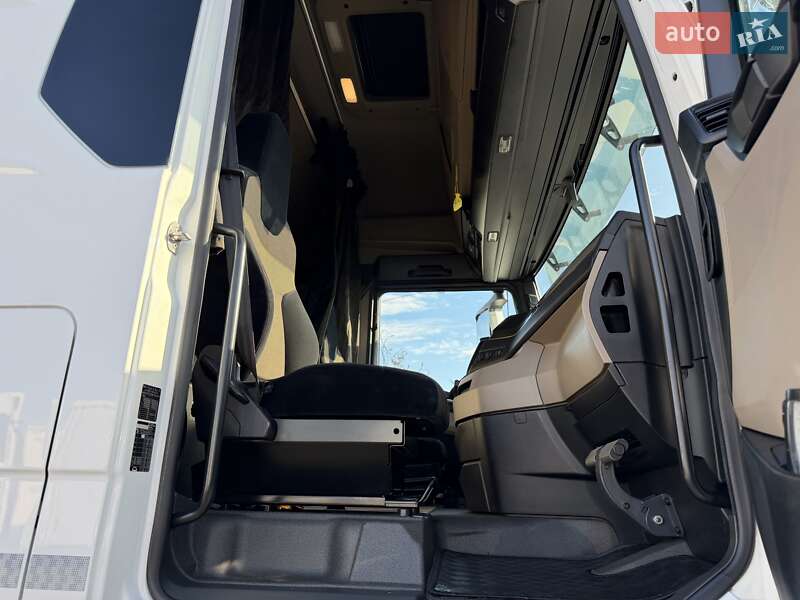 Контейнеровоз MAN TGX 2021 в Луцьку фото 27 Контейнеровоз MAN TGX 2021 в Луцьку