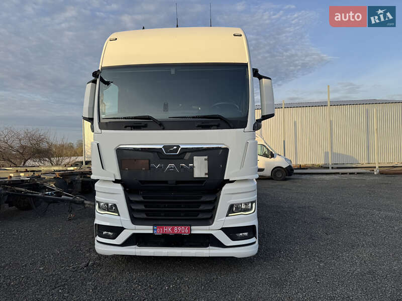 Контейнеровоз MAN TGX 2021 в Луцьку