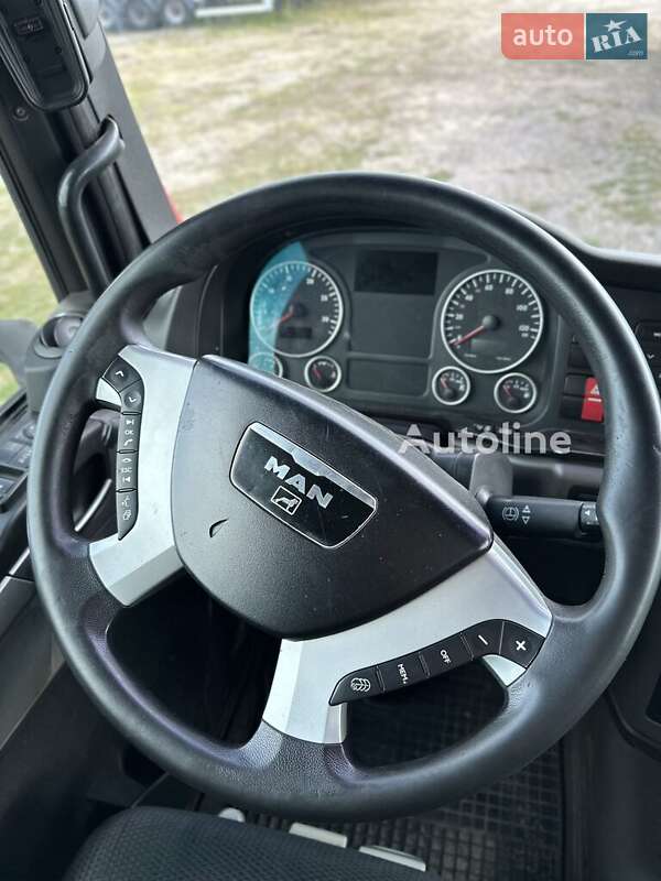 Контейнеровоз MAN TGX 2009 в Києві