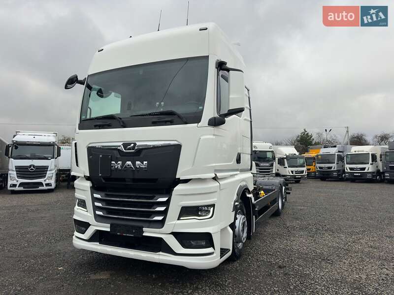 Контейнеровоз MAN TGX 2021 в Луцке фото 3 Контейнеровоз MAN TGX 2021 в Луцке