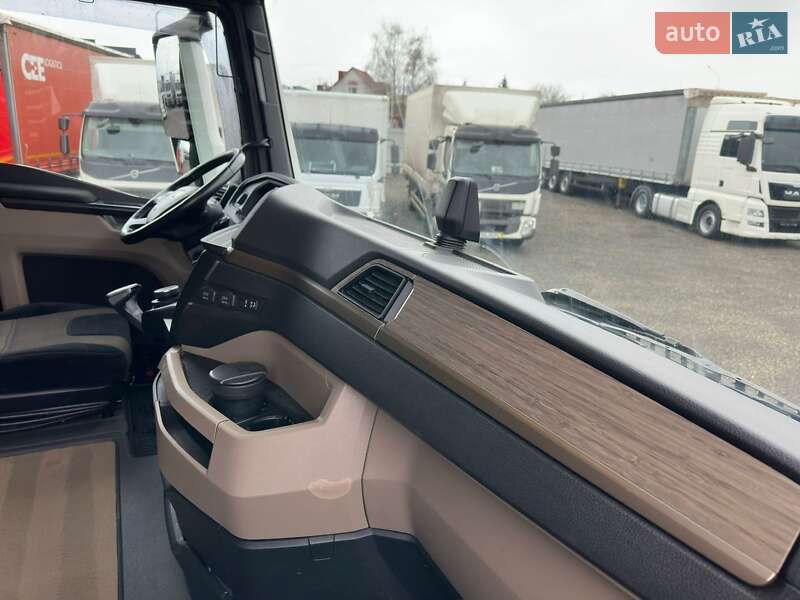 Контейнеровоз MAN TGX 2021 в Луцке фото 13 Контейнеровоз MAN TGX 2021 в Луцке