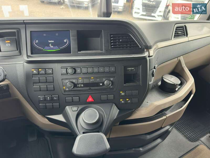 Контейнеровоз MAN TGX 2021 в Луцке фото 24 Контейнеровоз MAN TGX 2021 в Луцке