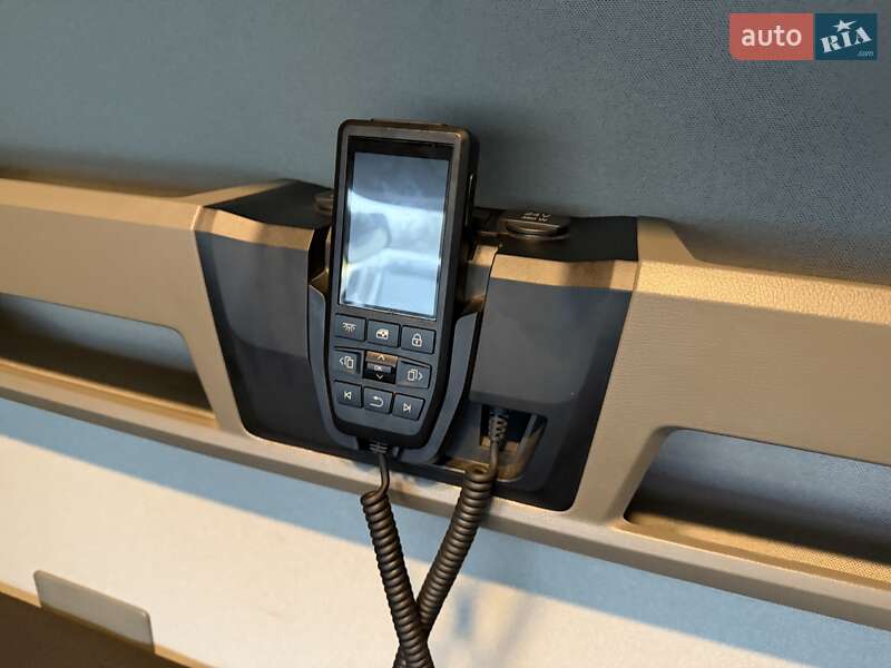 Контейнеровоз MAN TGX 2021 в Залещиках