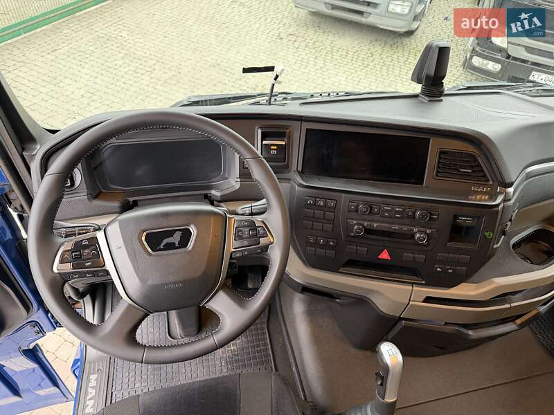 Контейнеровоз MAN TGX 2021 в Залещиках