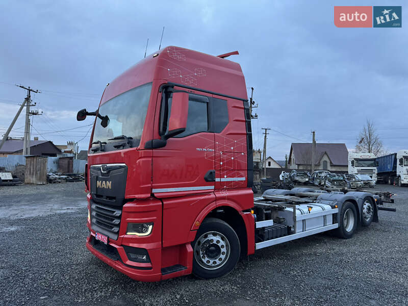 Контейнеровоз MAN TGX 2022 в Луцке