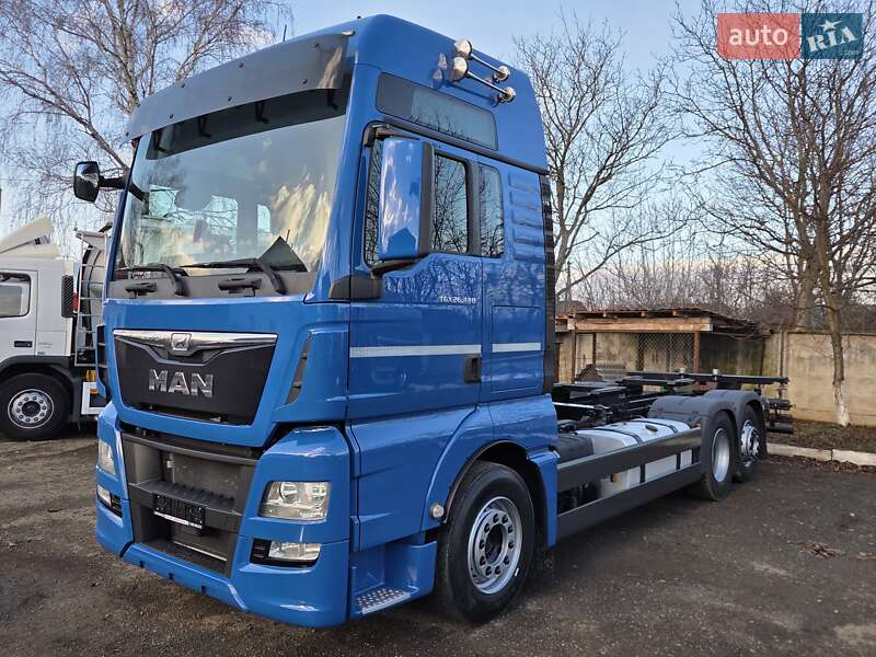 Контейнеровоз MAN TGX 2016 в Черновцах фото 2 Контейнеровоз MAN TGX 2016 в Черновцах