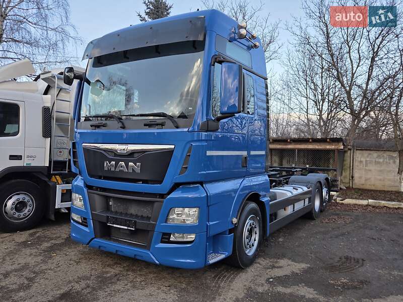 Контейнеровоз MAN TGX 2016 в Черновцах фото 14 Контейнеровоз MAN TGX 2016 в Черновцах