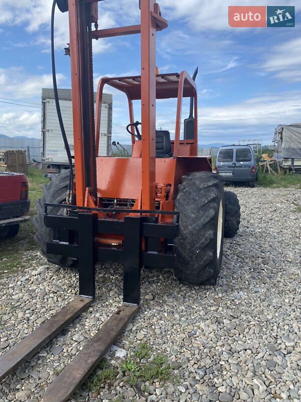 Вилочный погрузчик Manitou 1230 1989 в Тячеве