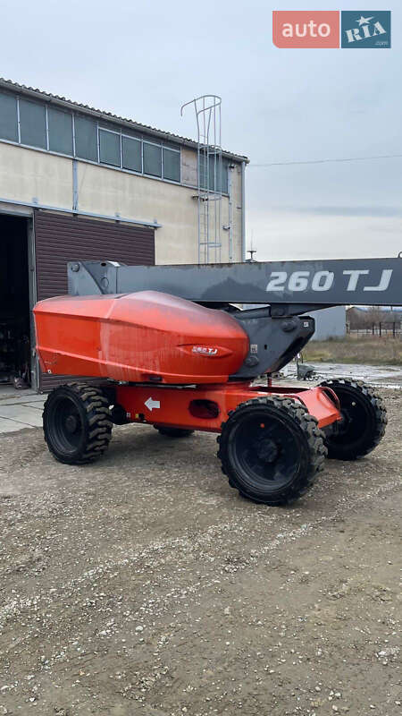 Коленчатый подьемник Manitou 260TJ 2017 в Ивано-Франковске