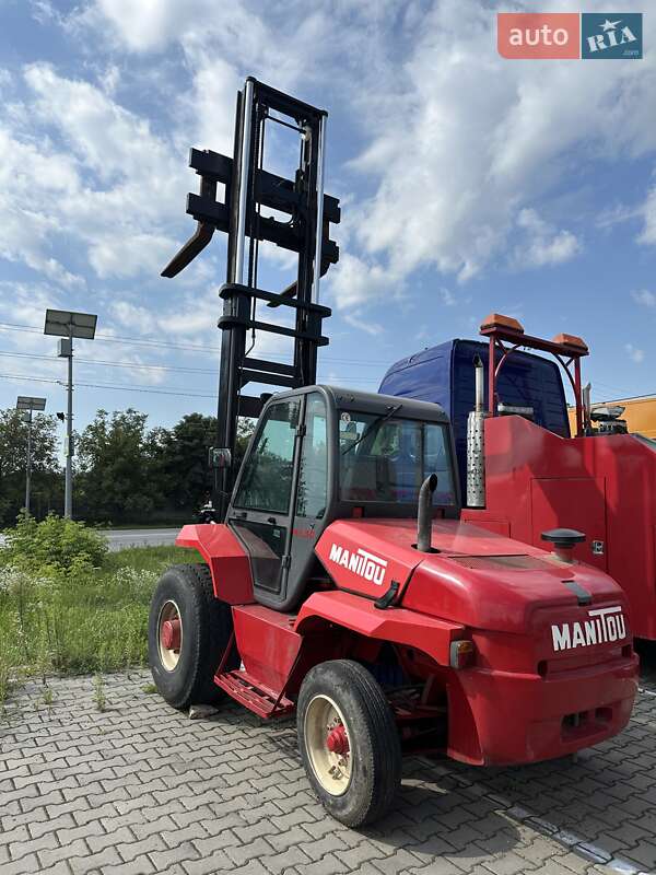 Вилочний навантажувач Manitou MC 2002 в Хмельницькому