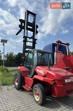 Вилочный погрузчик Manitou MC 2002 в 