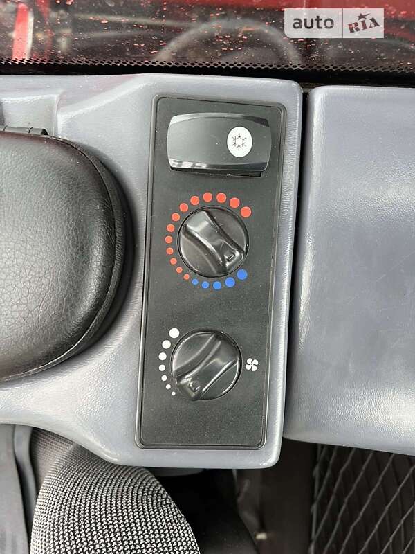 Телескопический погрузчик Manitou MLT 634-120 LSU 2013 в Луцке фото 31 Телескопический погрузчик Manitou MLT 634-120 LSU 2013 в Луцке