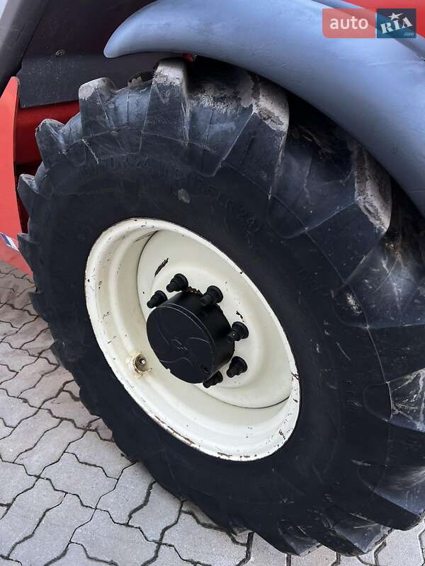 Телескопічні навантажувачі Manitou MLT 730-120 LS 2002 в Луцьку