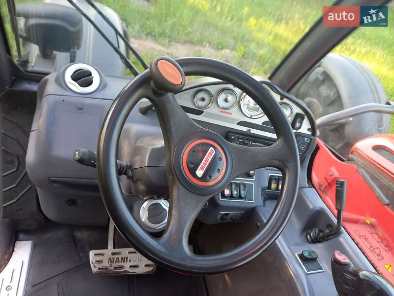 Телескопический погрузчик Manitou MLT 735-120 LSU 2011 в Малой Виске