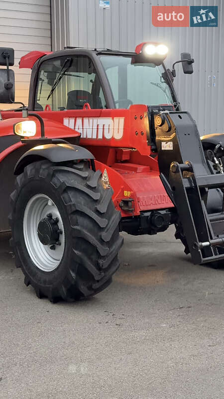 Телескопический погрузчик Manitou MLT 741-120 LSU 2015 в Вишневом