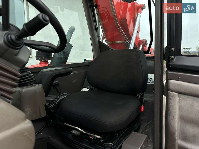 Телескопічні навантажувачі Manitou MLT 845-120 LSU 2008 в Луцьку