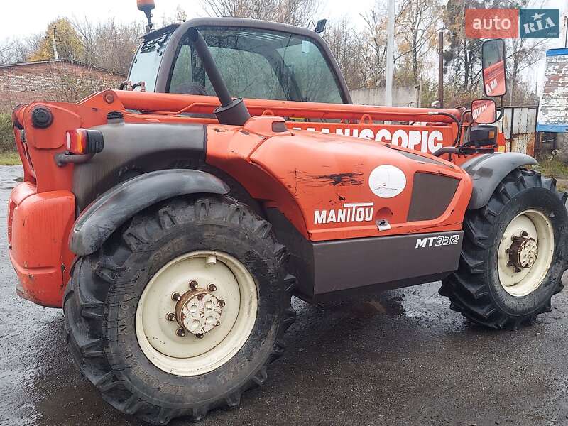 Телескопический погрузчик Manitou MT 932 2003 в Хмельницком фото 6 Телескопический погрузчик Manitou MT 932 2003 в Хмельницком