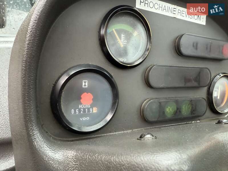 Телескопический погрузчик Manitou MT 932 2006 в Луцке фото 12 Телескопический погрузчик Manitou MT 932 2006 в Луцке