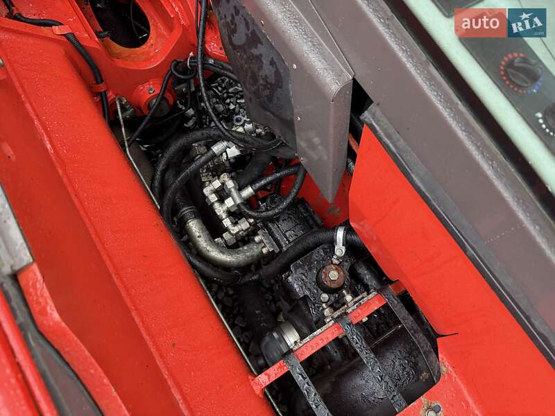 Телескопический погрузчик Manitou MT 932 2006 в Луцке фото 34 Телескопический погрузчик Manitou MT 932 2006 в Луцке