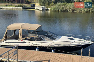 Моторная яхта Marex 270 Estremo 2009 в Киеве