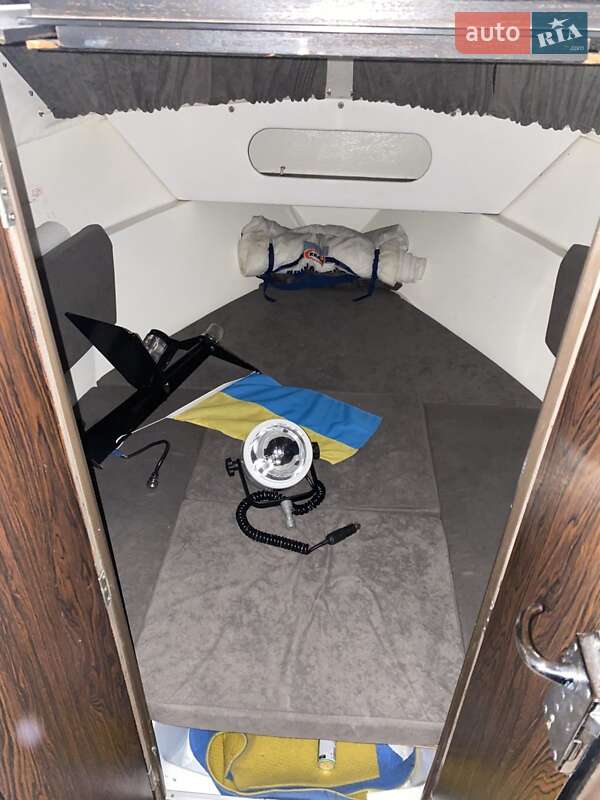 Катер Mariah SX 1982 в Киеве фото 13 Катер Mariah SX 1982 в Киеве