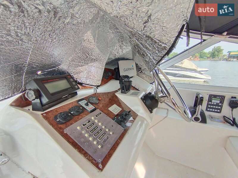 Моторная яхта Marina Group MG 2006 в Киеве фото 7 Моторная яхта Marina Group MG 2006 в Киеве