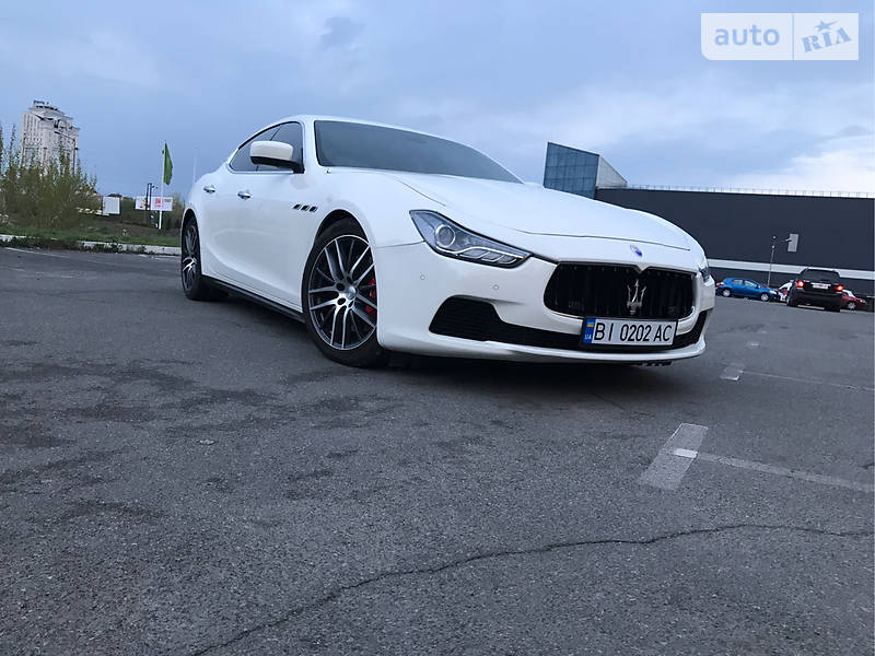 Maserati Ghibli 2014 року