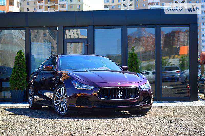 Седан Maserati Ghibli 2015 в Киеве