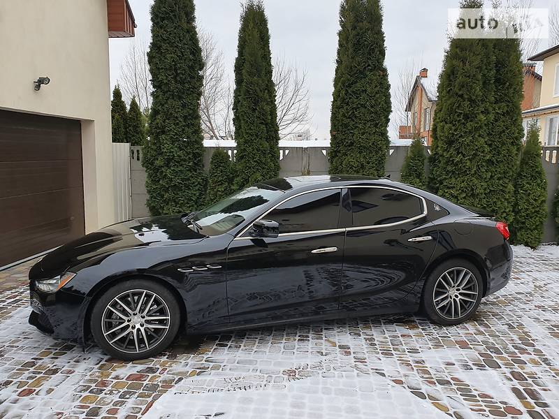 Седан Maserati Ghibli 2015 в Києві
