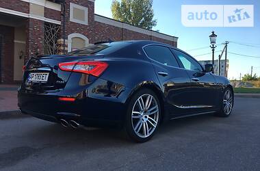 Седан Maserati Ghibli 2014 в Киеве