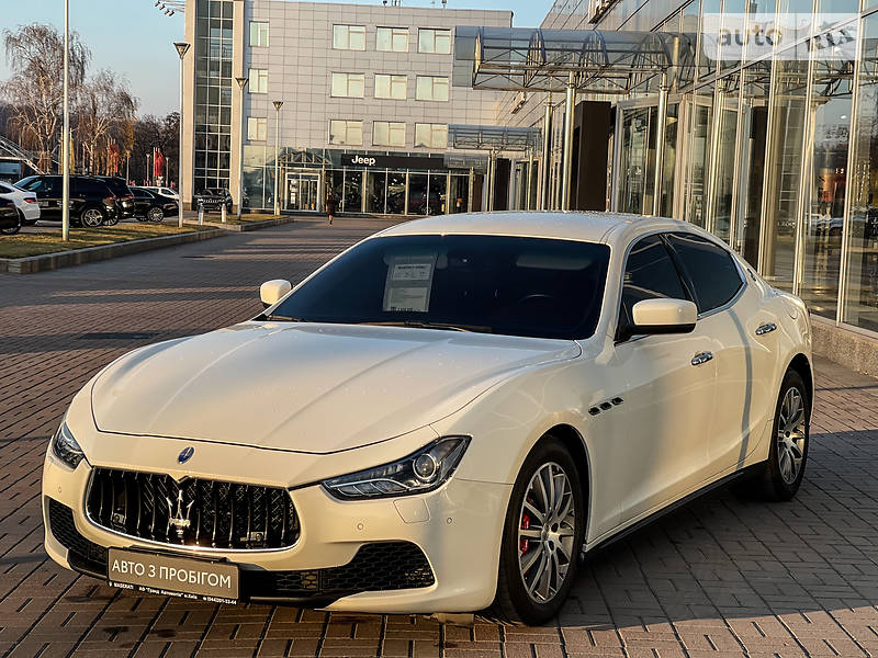 Седан Maserati Ghibli 2014 в Киеве