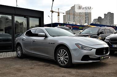 Седан Maserati Ghibli 2013 в Києві