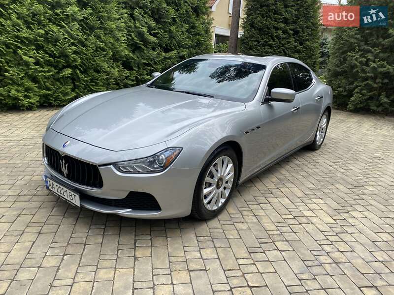 Седан Maserati Ghibli 2013 в Киеве