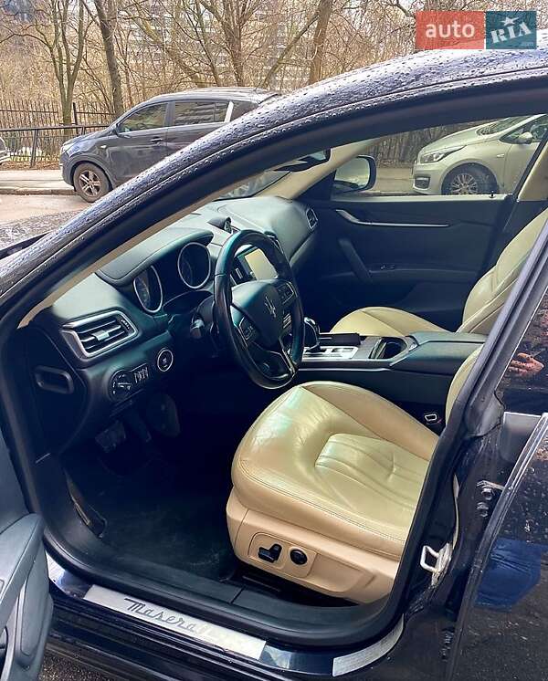Седан Maserati Ghibli 2014 в Киеве