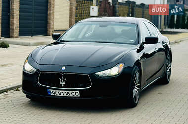 Седан Maserati Ghibli 2014 в Рівному