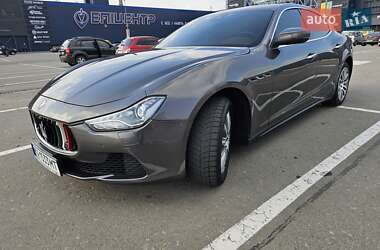 Седан Maserati Ghibli 2016 в 