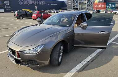 Седан Maserati Ghibli 2016 в 
