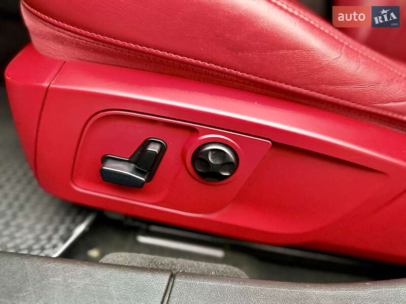 Седан Maserati Ghibli 2014 в Одесі