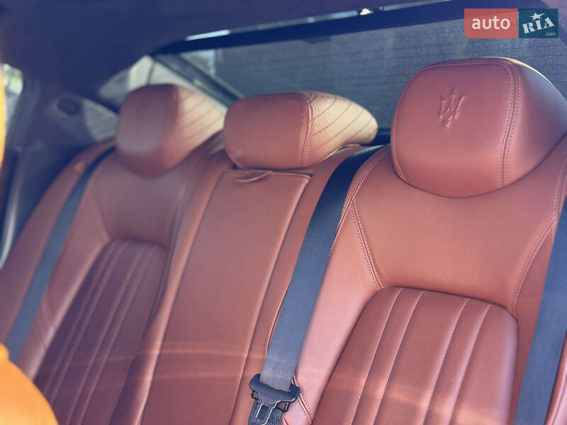 Седан Maserati Ghibli 2015 в Києві