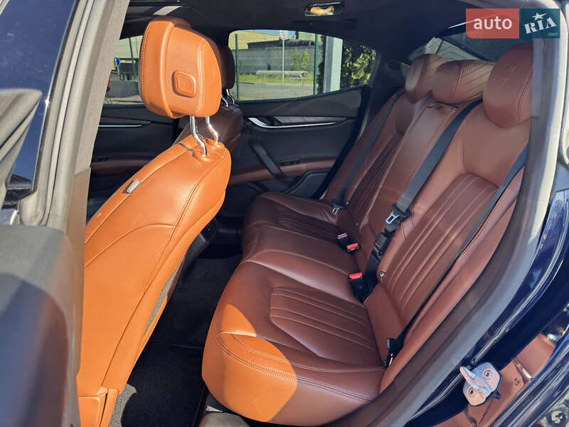 Седан Maserati Ghibli 2015 в Києві