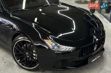 Седан Maserati Ghibli 2014 в 