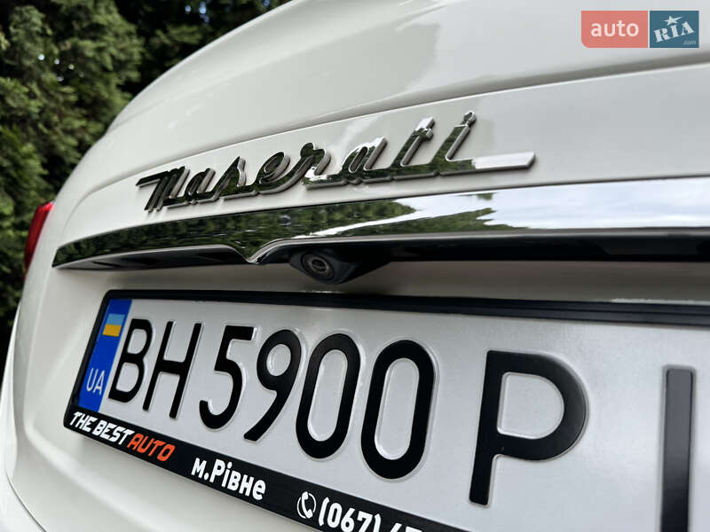 Седан Maserati Ghibli 2014 в Рівному