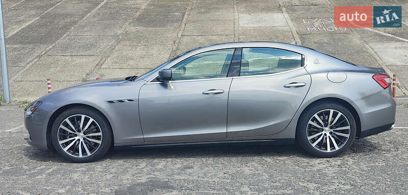 Седан Maserati Ghibli 2016 в Киеве