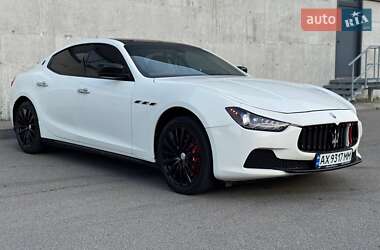 Седан Maserati Ghibli 2015 в 