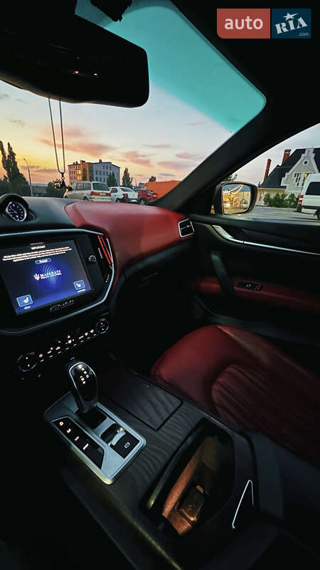 Седан Maserati Ghibli 2016 в Одессе