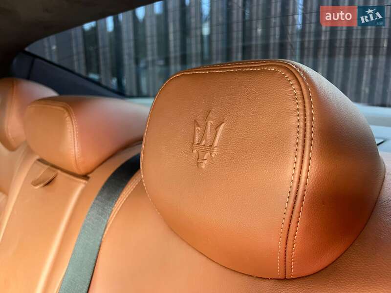 Седан Maserati Ghibli 2013 в Черкасах