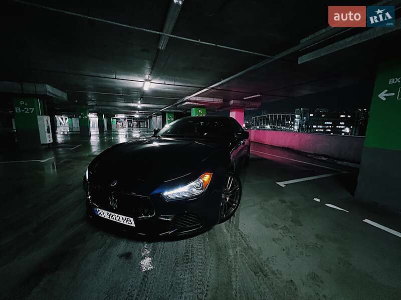Седан Maserati Ghibli 2015 в Киеве