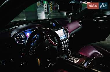 Седан Maserati Ghibli 2015 в 
